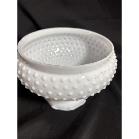 Vintage White Milk Glass Ruffled Top Hobnail Hurricane Lamp Shade 7" Fitter - Picture 8 of 10